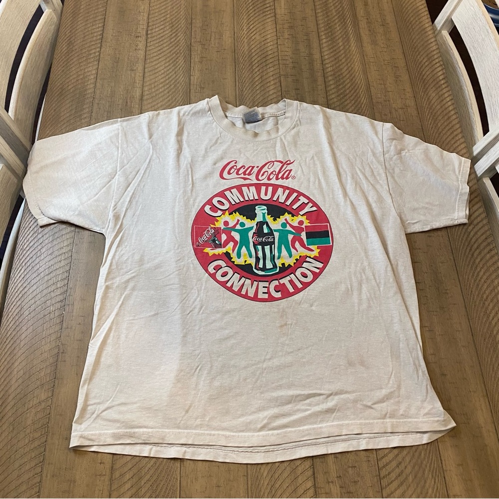 Vintage 90’s Coca Cola Soda Community Connection Graphic T Shirt Men’s XL USA - Picture 1 of 6